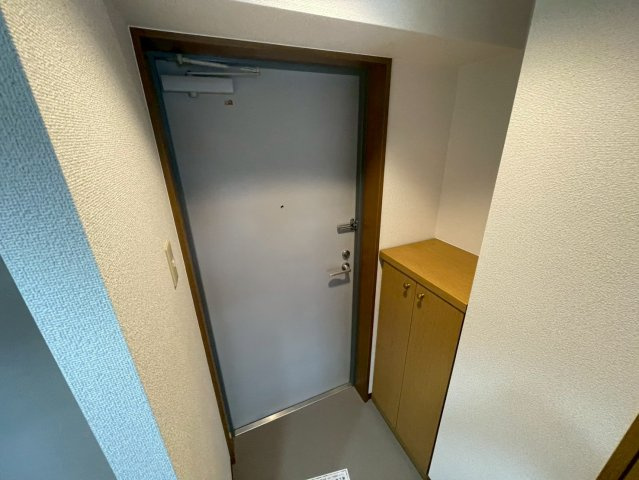 ヴィラセゾン甲南の玄関