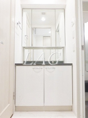 【洗面所】 | レックス赤坂レジデンス | 洗面台です。