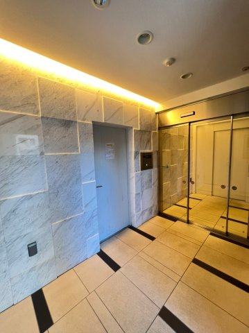 AXAS白金台のエントランス|AXAS白金台