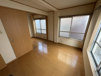 【居間・リビング】 | ナイトウビル