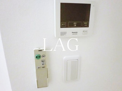 【セキュリティ】 | シャイネクス高砂 | モニター付きインターホンです。