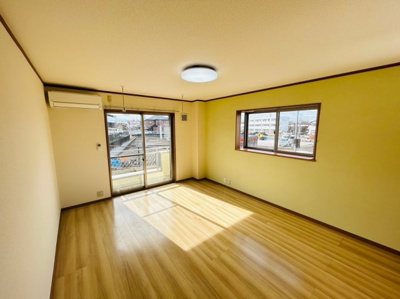 【居間・リビング】 | ディマンドハイツＧ