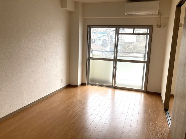 神戸市北区鈴蘭台北町４丁目の賃貸マンションの内装|各部屋日当たり良好の室内