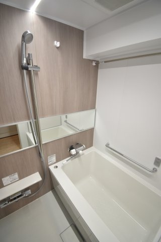 エスポワール吉塚の浴室
