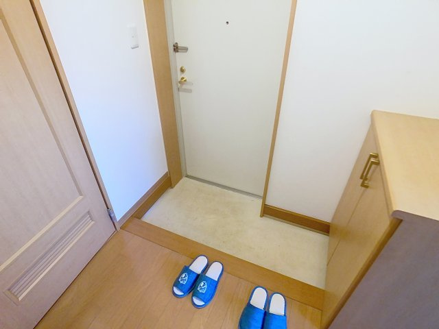 リュミエールの玄関