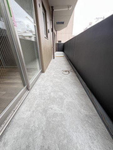 大阪市都島区中野町３丁目の賃貸マンションのバルコニー