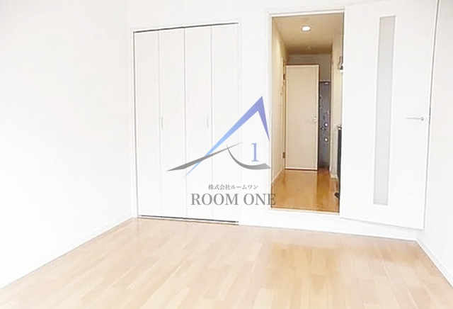 Ｓｏｕｔｈ　Ｇａｒｄｅｎの居間・リビング|洋室のお部屋です。