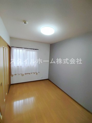 【洋室】 | エスポワール・Ⅱ | コンパクトで使いやすい洋室です