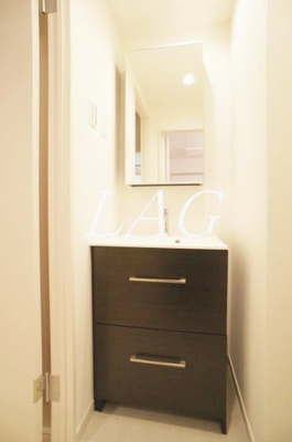 【洗面所】 | リブリ・アルモ  | 独立洗面台です。