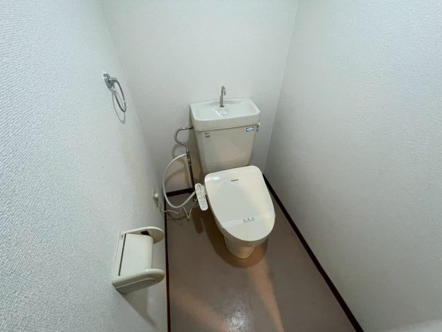 ヴィラセゾン甲南のトイレ