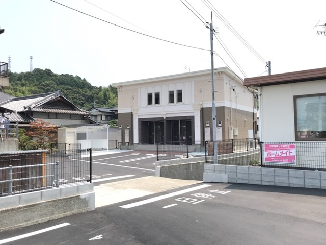 ロードのエントランス|外観写真その他3