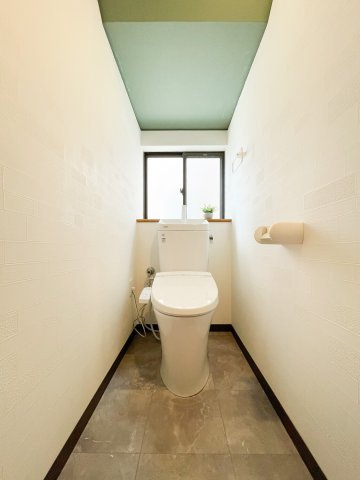 鴨子ヶ原２丁目戸建のトイレ