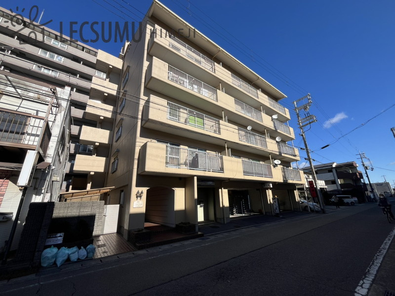 クリーンピア西飾磨の外観