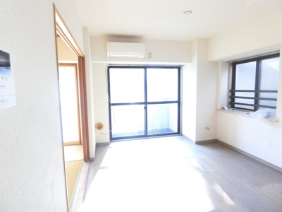 【居間・リビング】 | ニューウェルテラス元住吉