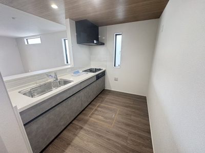 【キッチン】 | 糸満市喜屋武（全2棟） | 1号棟　使いやすいシステムキッチン♪