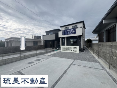 【外観】 | 糸満市喜屋武（全2棟） | ※1号棟　駐車4台完備♪　※2号棟　並列駐車3台可♪ウッドデッキ付き♪