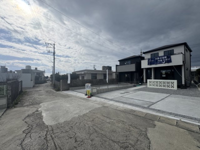 【前面道路含む現地写真】 | 糸満市喜屋武（全2棟） | ※南東側公道5.1m～5.9m♪