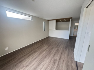 【居間・リビング】 | 糸満市喜屋武（全2棟） | 1号棟　LDK17.87帖♪リビング収納付き♪