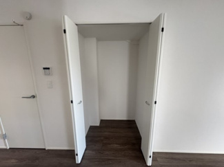 【収納】 | 糸満市喜屋武（全2棟） | 1号棟　リビング収納付き♪