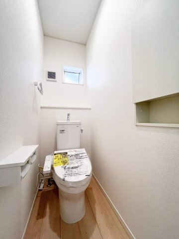 クレイドルガーデン阪南市自然田第３　１号棟　新築戸建のトイレ