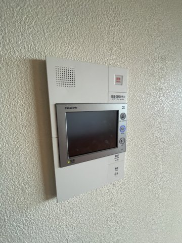 レイディアントシティ向ヶ丘遊園フランス街区のセキュリティ|モニター付きインターホン