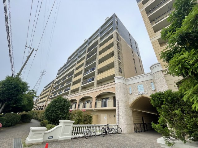 レイディアントシティ向ヶ丘遊園フランス街区