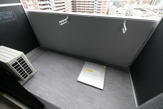 大阪市城東区関目３丁目の賃貸マンションのバルコニー