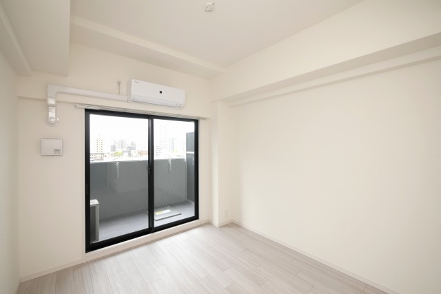 大阪市城東区関目３丁目の賃貸マンションの居間・リビング