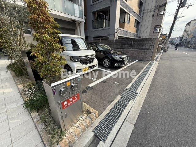 スプランディット天王寺Ⅲの駐車場