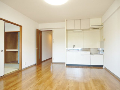 【居間・リビング】 | グリーンフォーレスト