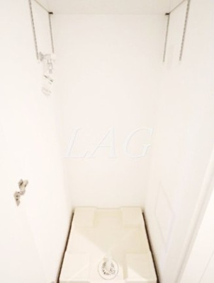 【設備】 | アピエレガーデン | 室内洗濯機置き場です。