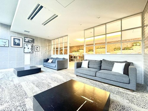 パークホームズ流山セントラルパークのエントランス