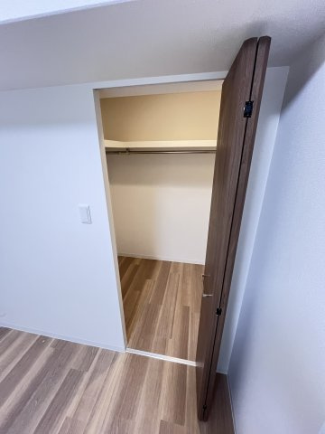 大阪市都島区中野町３丁目の賃貸マンションの収納