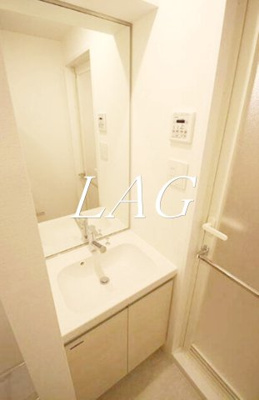 【洗面所】 | ベルシード横濱ウエストⅡ | 独立洗面台です。