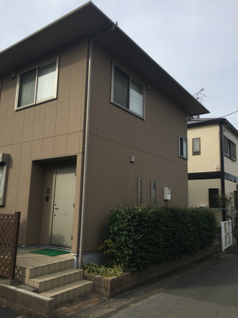 グリーンフォレストA棟の外観