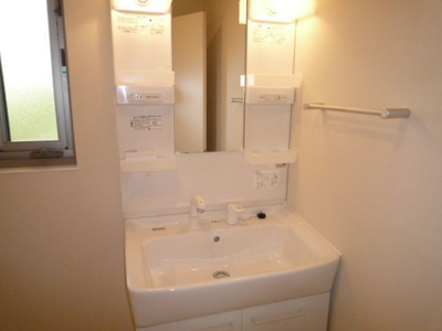 【独立洗面台】 | グリーンフォレストA棟