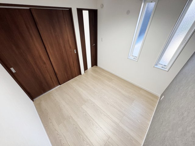 Regalest-F 古市2の寝室|※写真は同じ施工会社のサンプル画像です。