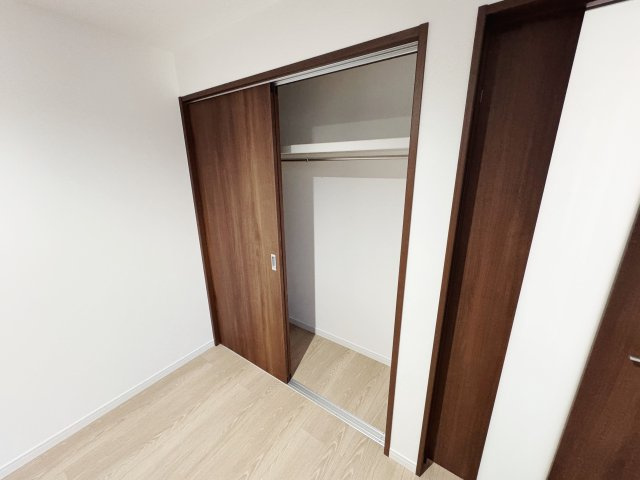 Regalest-F 古市2の収納|※写真は同じ施工会社のサンプル画像です。