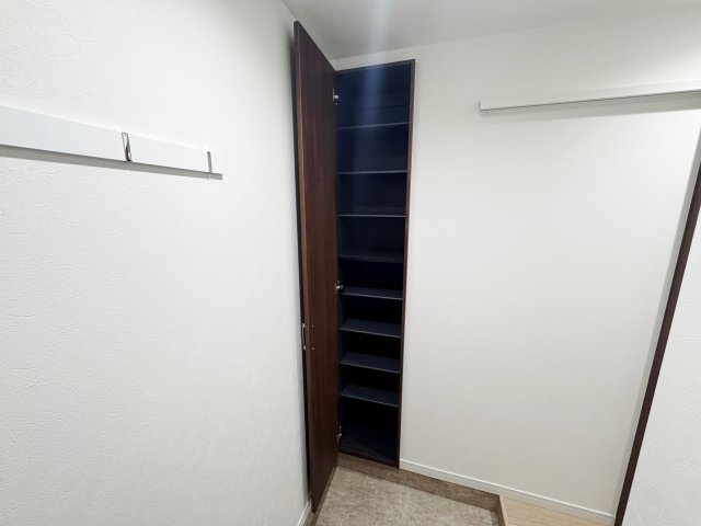 Regalest-F 古市2の収納|※写真は同じ施工会社のサンプル画像です。