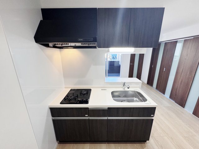 Regalest-F 古市2のキッチン|※写真は同じ施工会社のサンプル画像です。