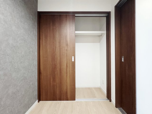 Regalest-F 古市2の収納|※写真は同じ施工会社のサンプル画像です。