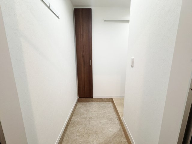 Regalest-F 古市2の玄関|※写真は同じ施工会社のサンプル画像です。