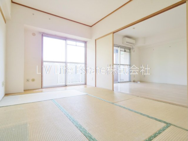 コーポレート小金井梶野通り6号棟(コーポレートコガネイカジノドオリロクゴウト)の和室|同仕様写真