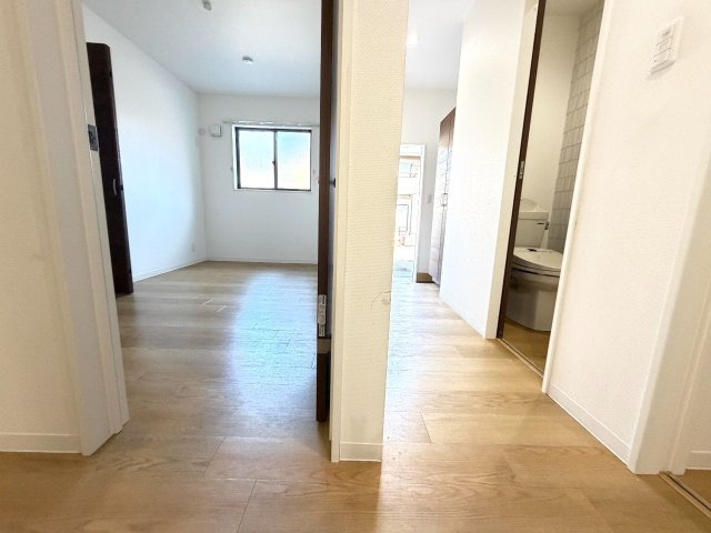 ラコリーヌAの洋室