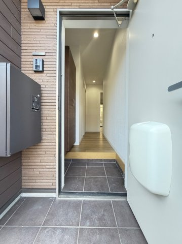 ラコリーヌAの玄関