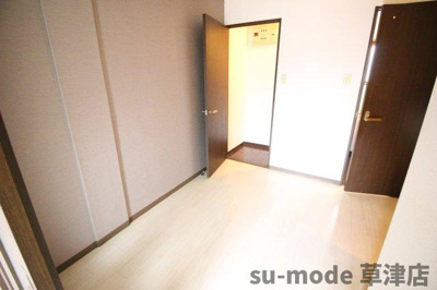 【居間・リビング】 | プラザダイエー草津 | リビングです