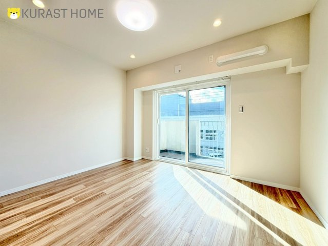 京都四条グランドハイツ　4階の洋室