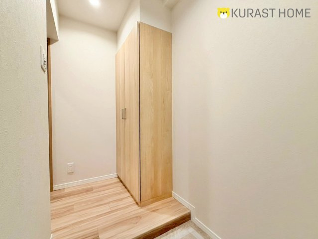 京都四条グランドハイツ　4階の玄関