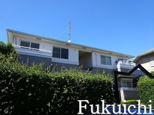 フォーレスト八雲の外観