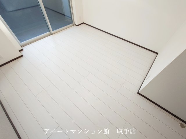 ジェノヴィア天王台の居間・リビング